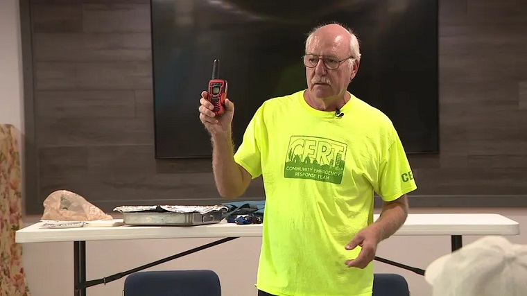 Tom Briggle demonstrates radio communications to CERT trainees